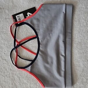 *NWT* FOURLAPS Vitality Sports Bra